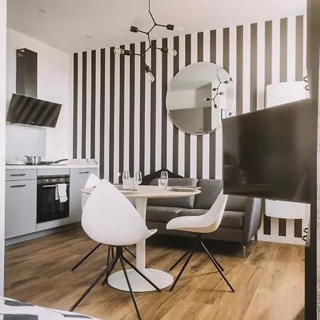 Nouveau Grand Luxe Proximite Siege Michelin Apartmán *